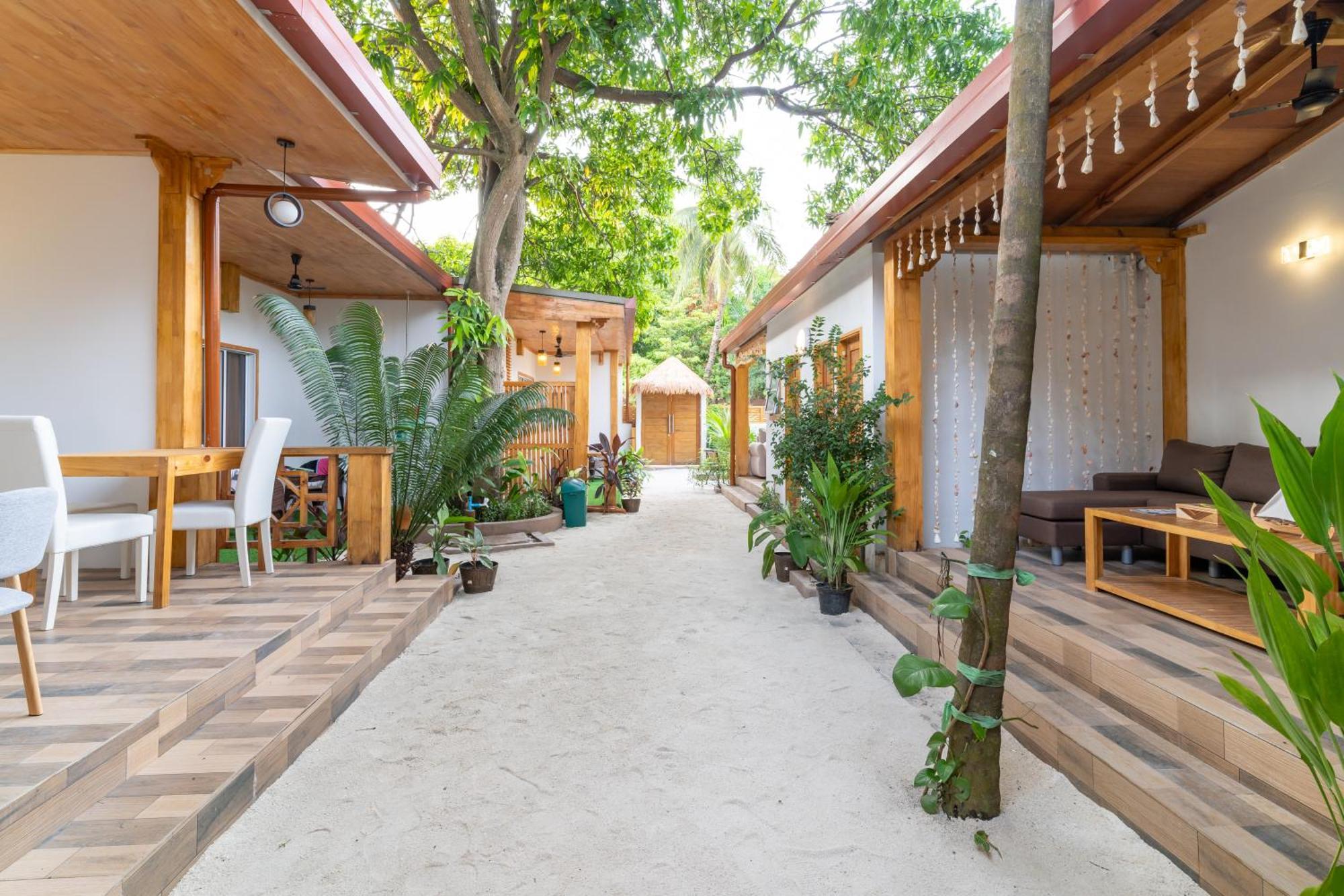 Tropico Villa Ukulhas Island Exterior photo